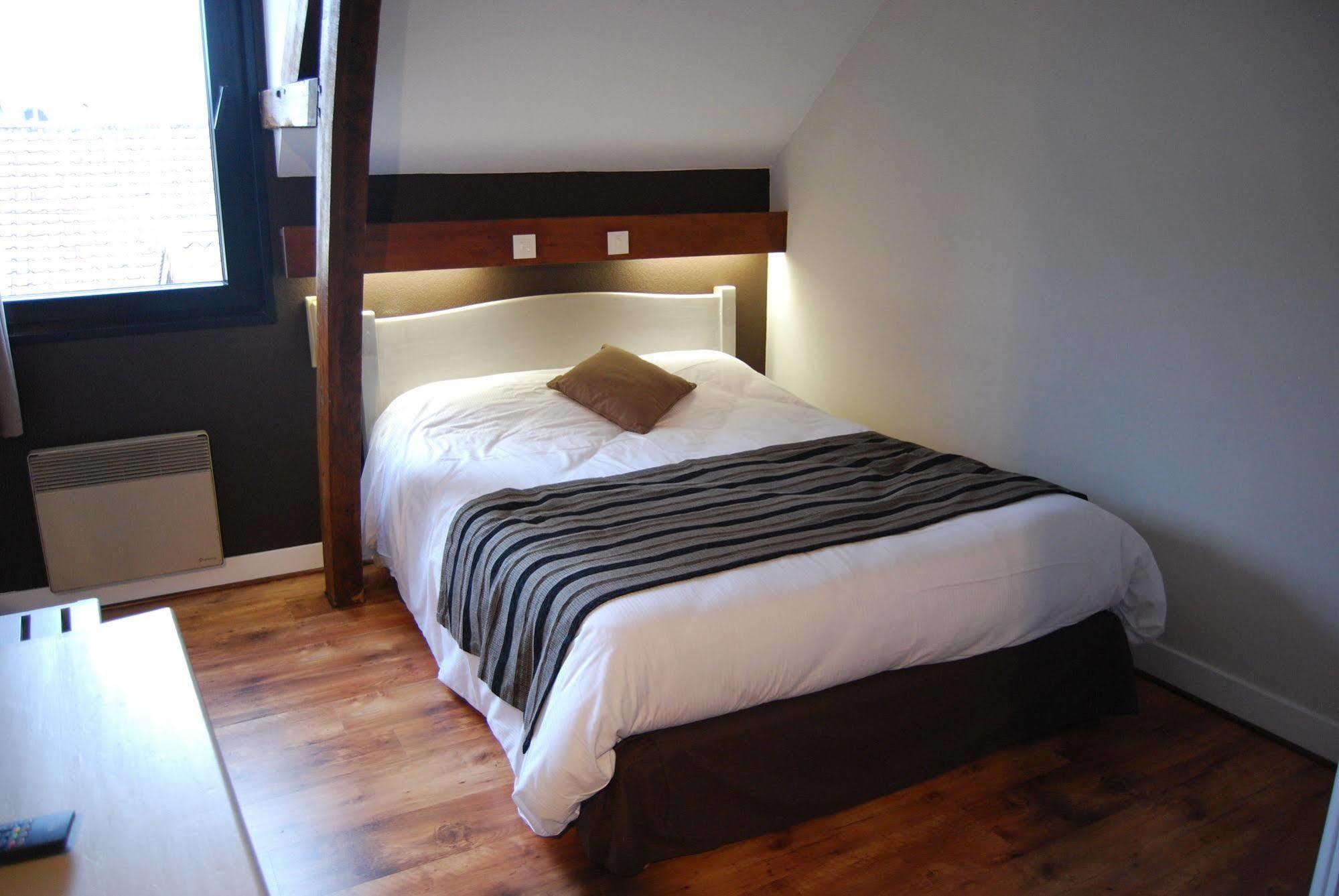 Hotel Caudron Rue  Exteriör bild